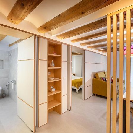C&C Apartments Фигерас Экстерьер фото