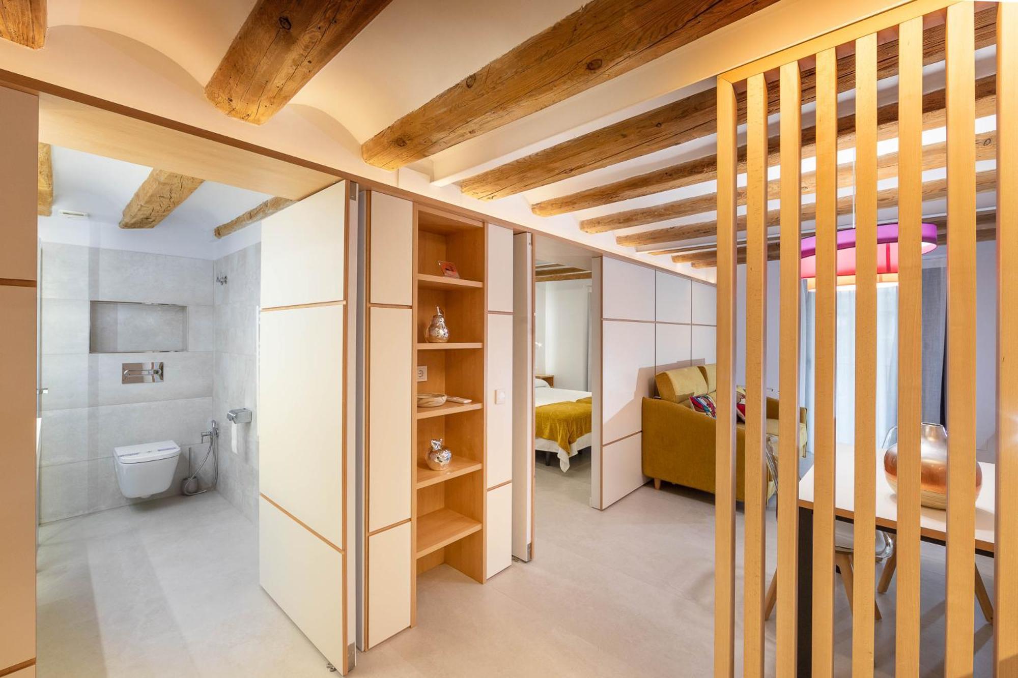 C&C Apartments Фигерас Экстерьер фото
