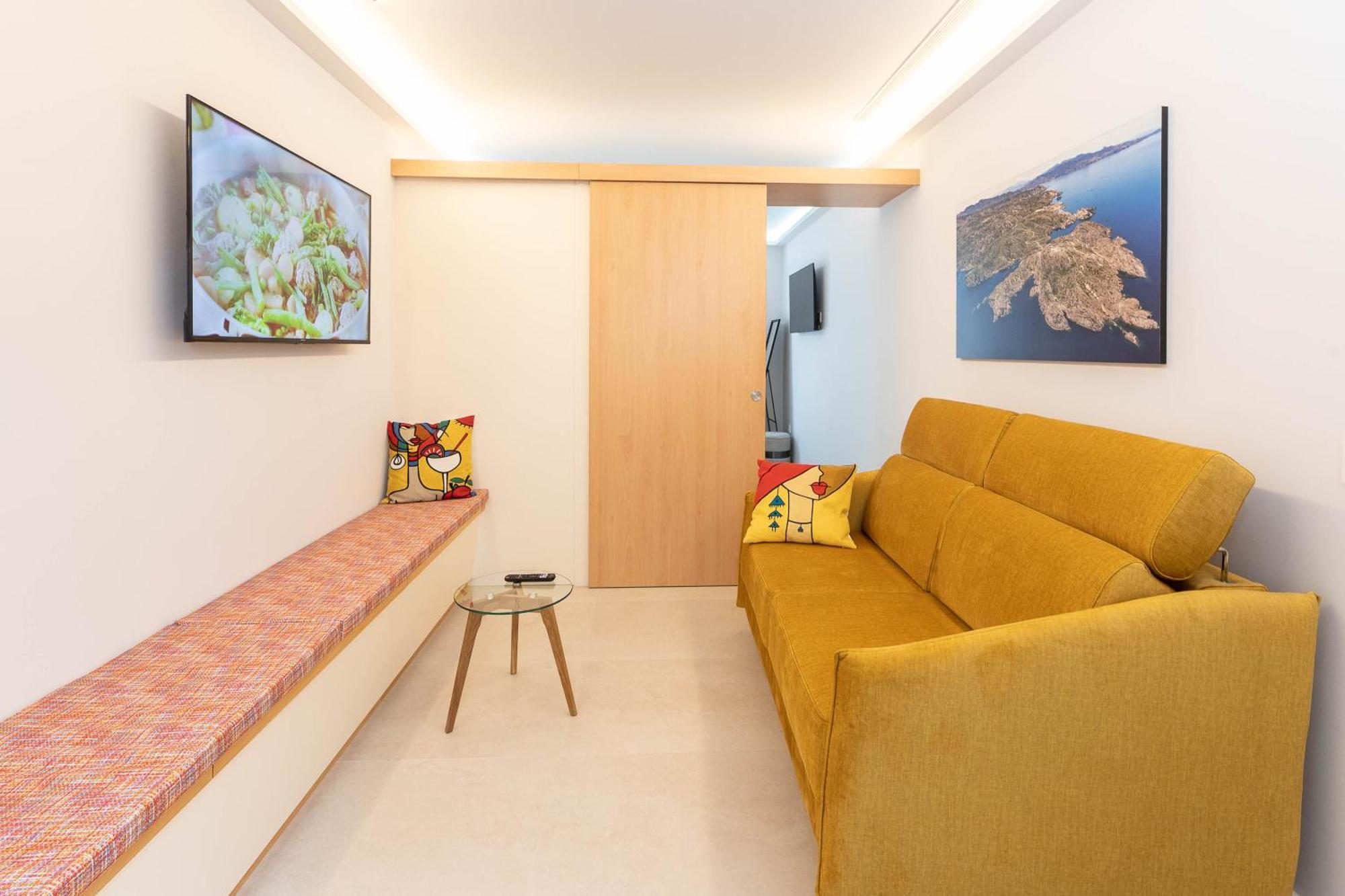 C&C Apartments Фигерас Экстерьер фото
