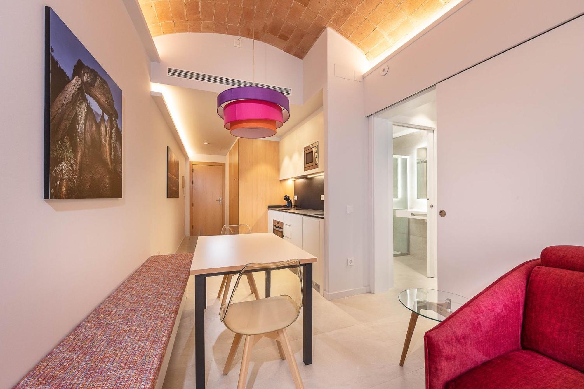 C&C Apartments Фигерас Экстерьер фото
